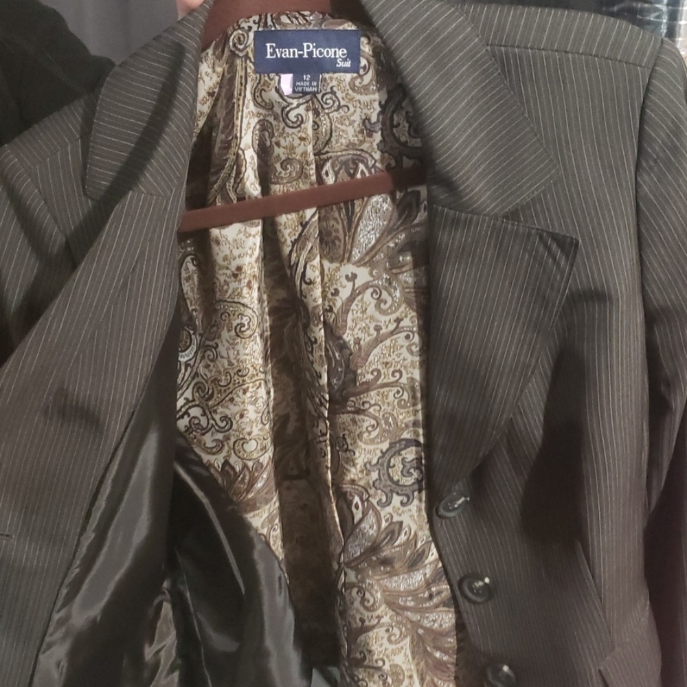 EVAN-PICONE FALL SUIT brown stripped - Picture 3 of 5